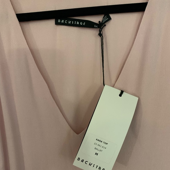 Backstage Kara Top - Picture 2 of 12